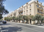 Продаётся 3-комн. вторичка 80 м², м. Шах Исмаил Хатаи, photo 1 from 8