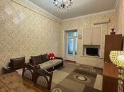 İcarəyə verilir 2 otaqlı köhnə tikili 90 m², 28 May m., photo 1 from 8