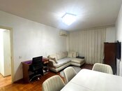 Satılır 2 otaqlı köhnə tikili 65.5 m², İnşaatçılar m., photo 2 from 8