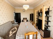 Продаётся 3-комн. вторичка 90 м², м. Ази Асланов, photo 2 from 8