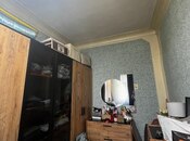 Продаётся 3-комн. вторичка 55 м², м. Кара Караев, photo 4 from 8