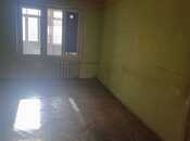 Продаётся 3-комн. вторичка 70 м², м. Иншаатчылар, photo 4 from 8