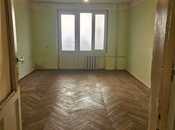Продаётся 3-комн. вторичка 70 м², м. Иншаатчылар, photo 1 from 8