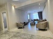 Продаётся 3-комн. новостройка 96 м², м. Кара Караев, photo 6 from 8