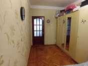 Продаётся 2-комн. вторичка 45 м², м. Иншаатчылар, photo 3 from 8