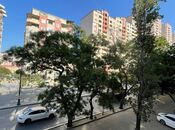 Продаётся 3-комн. вторичка 75 м², м. Иншаатчылар, photo 2 from 8