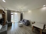Сдается 2-комн. новостройка 65 м², м. 8 ноября, photo 1 from 7