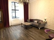 Сдается 2-комн. новостройка 90 м², м. Низами, photo 1 from 8