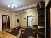Сдаётся 3-комн. новостройка 140 м², м. Кара Караев, photo 1 from 8