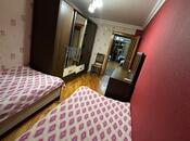 Продаётся 3-комн. вторичка 70 м², м. Нефтчиляр, photo 7 from 8