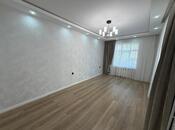 Продаётся 2-комн. вторичка 65 м², м. Ази Асланов, photo 1 from 8