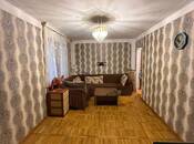 Продаётся 2-комн. вторичка 30 м², м. Элмляр Академиясы, photo 3 from 8