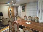 Satılır 4 otaqlı yeni tikili 220 m², 8 Noyabr m., photo 1 from 8