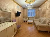 İcarəyə verilir 3 otaqlı köhnə tikili 70 m², Əhmədli m., photo 1 from 7