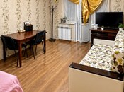 Продаётся 1-комн. вторичка 35 м², м. Нефтчиляр, photo 2 from 4