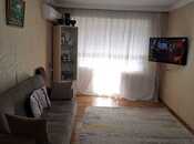 Satılır 2 otaqlı köhnə tikili 55 m², Xalqlar Dostluğu m., photo 1 from 8