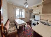 Satılır 3 otaqlı köhnə tikili 85 m², Qara Qarayev m., photo 6 from 8