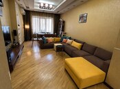 Продаётся 3-комн. новостройка 117 м², м. Низами, photo 1 from 8