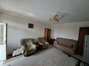 Satılır 3 otaqlı köhnə tikili 62 m², Koroğlu m., photo 2 from 8