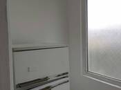 Satılır 1 otaqlı köhnə tikili 35 m², İnşaatçılar m., photo 3 from 8