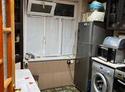 Satılır 2 otaqlı köhnə tikili 62 m², Həzi Aslanov m., photo 3 from 8