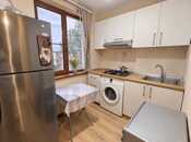 Продаётся 1-комн. вторичка 30 м², м. Кара Караев, photo 3 from 7