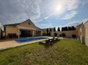 Satılır 4 otaqlı həyət evi/bağ evi 220 m², Şüvəlan q., photo 1 from 8