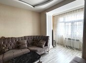 Сдаётся 2-комн. вторичка 65 м², м. Нефтчиляр, photo 3 from 8