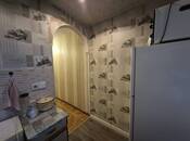 Satılır 1 otaqlı köhnə tikili 30 m², Elmlər Akademiyası m., photo 7 from 8