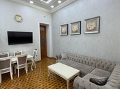 Satılır 7 otaqlı köhnə tikili 435 m², Sahil m., photo 5 from 8