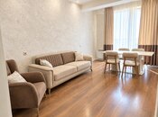 Сдаётся 2-комн. новостройка 85 м², м. 8 ноября, photo 1 from 4