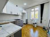 Продаётся 3-комн. вторичка 84 м², м. Кара Караев, photo 1 from 8