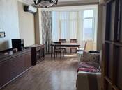 Сдаётся 3-комн. новостройка 92 м², м. Иншаатчылар, photo 1 from 8