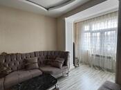 Сдаётся 2-комн. вторичка 65 м², м. Нефтчиляр, photo 2 from 8