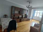 Satılır 3 otaqlı köhnə tikili 71 m², Xalqlar Dostluğu m., photo 1 from 8
