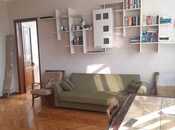 Satılır 2 otaqlı köhnə tikili 75 m², Nizami m., photo 3 from 8