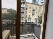 Satılır 2 otaqlı köhnə tikili 55 m², Bayıl q., photo 7 from 8