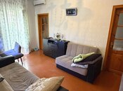 Продаётся 3-комн. вторичка 47 м², м. Нариман Нариманов, photo 1 from 8