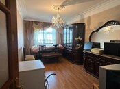 Satılır 5 otaqlı köhnə tikili 100 m², Əhmədli m., photo 1 from 8