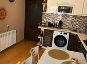 Продаётся 2-комн. вторичка 60 м², м. Ази Асланов, photo 6 from 8