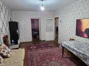 Satılır 3 otaqlı köhnə tikili 60 m², Qara Qarayev m., photo 2 from 8