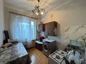 Satılır 2 otaqlı köhnə tikili 62 m², İnşaatçılar m., photo 6 from 8