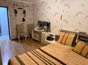 Satılır 3 otaqlı köhnə tikili 90 m², Qara Qarayev m., photo 3 from 8