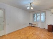 Продаётся 2-комн. вторичка 55 м², м. Элмляр Академиясы, photo 1 from 8