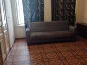 Satılır 2 otaqlı köhnə tikili 60 m², Nizami m., photo 2 from 7
