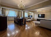 Satılır 5 otaqlı köhnə tikili 190 m², Nəsimi r., photo 4 from 8
