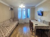 Продаётся 2-комн. вторичка 55 м², м. Элмляр Академиясы, photo 4 from 8