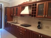Сдаётся 3-комн. новостройка 160 м², м. Низами, photo 2 from 8