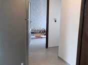 Satılır 4 otaqlı köhnə tikili 110 m², İnşaatçılar m., photo 2 from 8