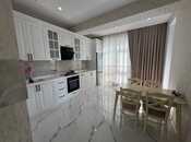 Сдаётся 2-комн. новостройка 85 м², м. Кара Караев, photo 1 from 7